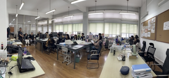 文化傳媒與藝術設計學院產(chǎn)品設計創(chuàng)新團隊黨支部召開2025屆畢業(yè)生就業(yè)動員暨教育咨詢會